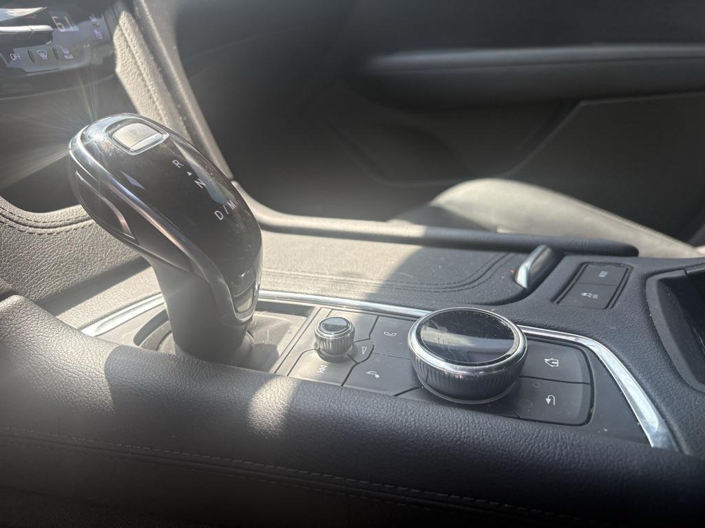 used 2021 Cadillac XT5 car, priced at $32,475