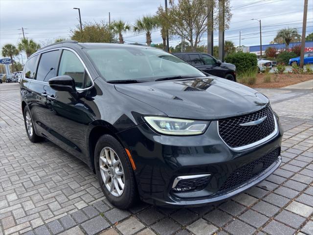 used 2022 Chrysler Pacifica car, priced at $22,844