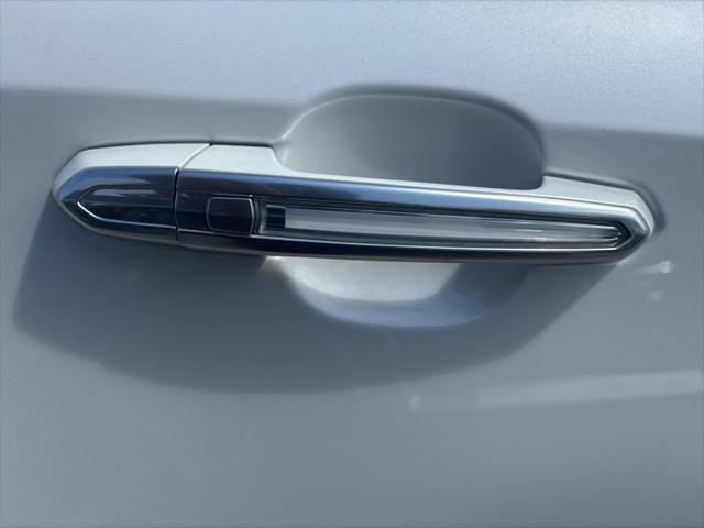 used 2019 Cadillac XT4 car, priced at $23,000