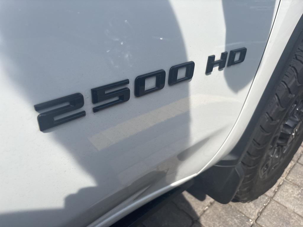 used 2024 Chevrolet Silverado 2500 car, priced at $66,424