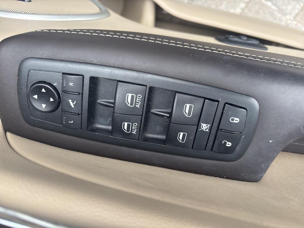 used 2020 Jeep Grand Cherokee car, priced at $30,038