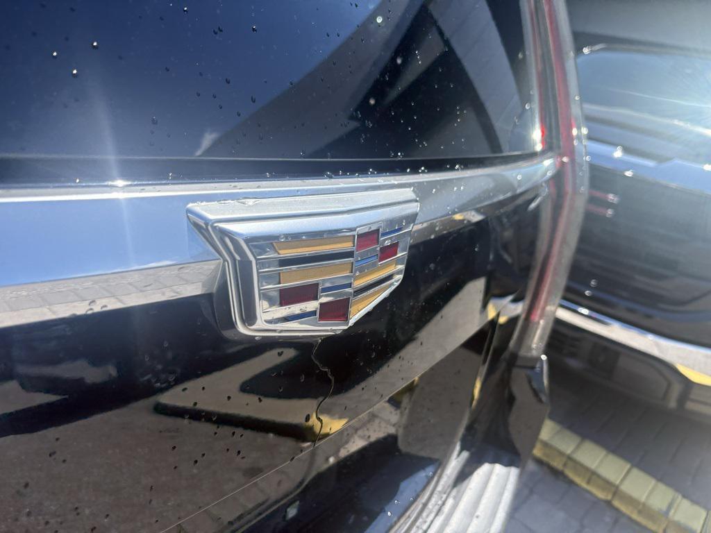 used 2015 Cadillac Escalade car, priced at $22,708