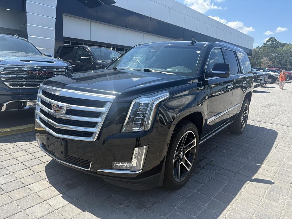 used 2015 Cadillac Escalade car, priced at $22,708