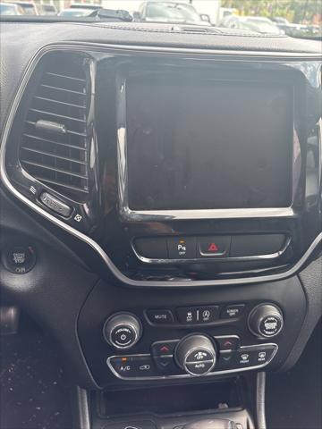 used 2019 Jeep Cherokee car, priced at $22,500