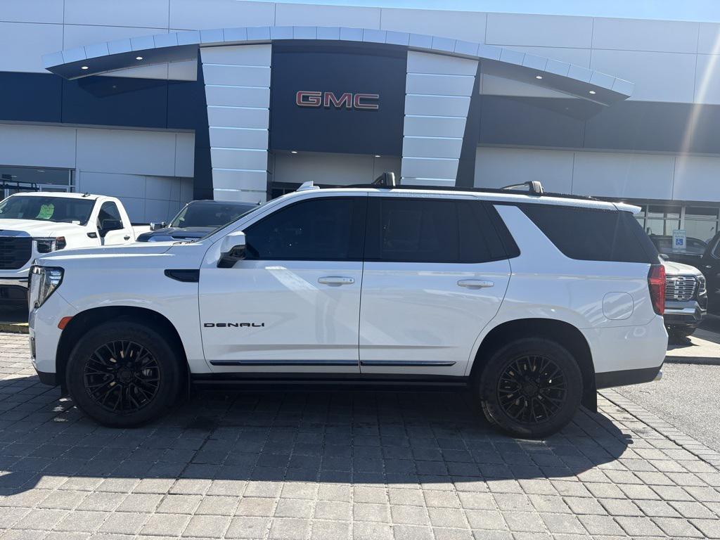 used 2022 GMC Yukon car, priced at $61,285