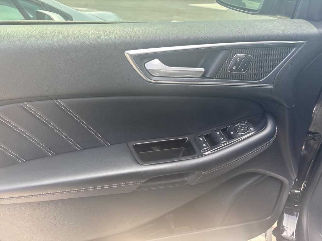 used 2018 Ford Edge car, priced at $15,844