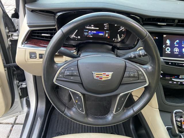 used 2019 Cadillac XT5 car, priced at $25,699