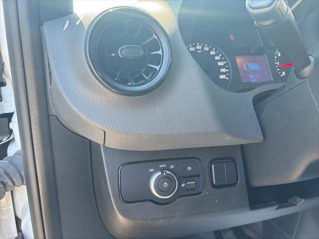 used 2022 Mercedes-Benz Sprinter 2500 car, priced at $31,900