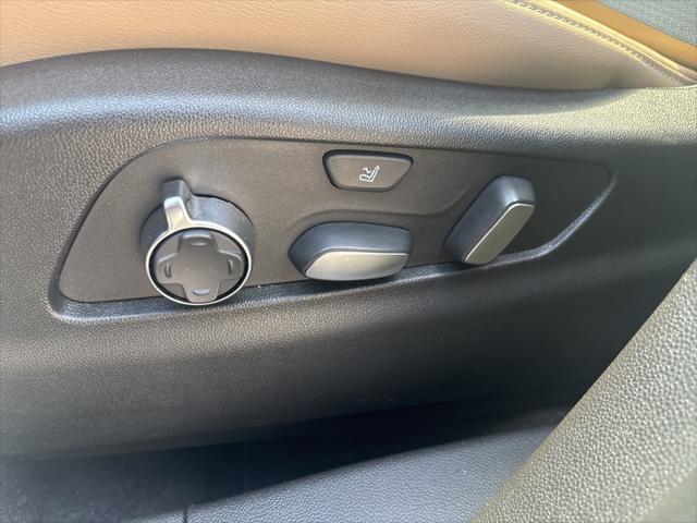 used 2024 Cadillac XT4 car, priced at $39,999
