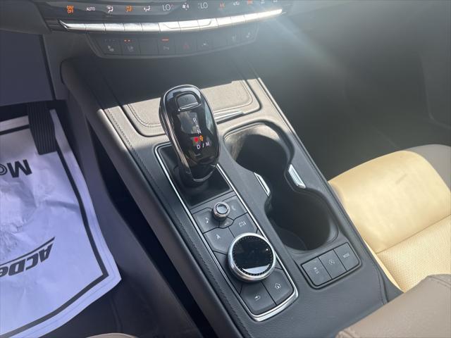 used 2024 Cadillac XT4 car, priced at $39,999