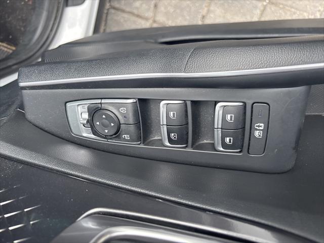 used 2023 Kia Sorento car, priced at $25,500