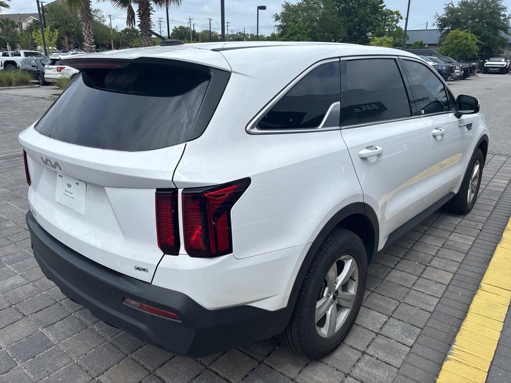 used 2023 Kia Sorento car, priced at $24,996