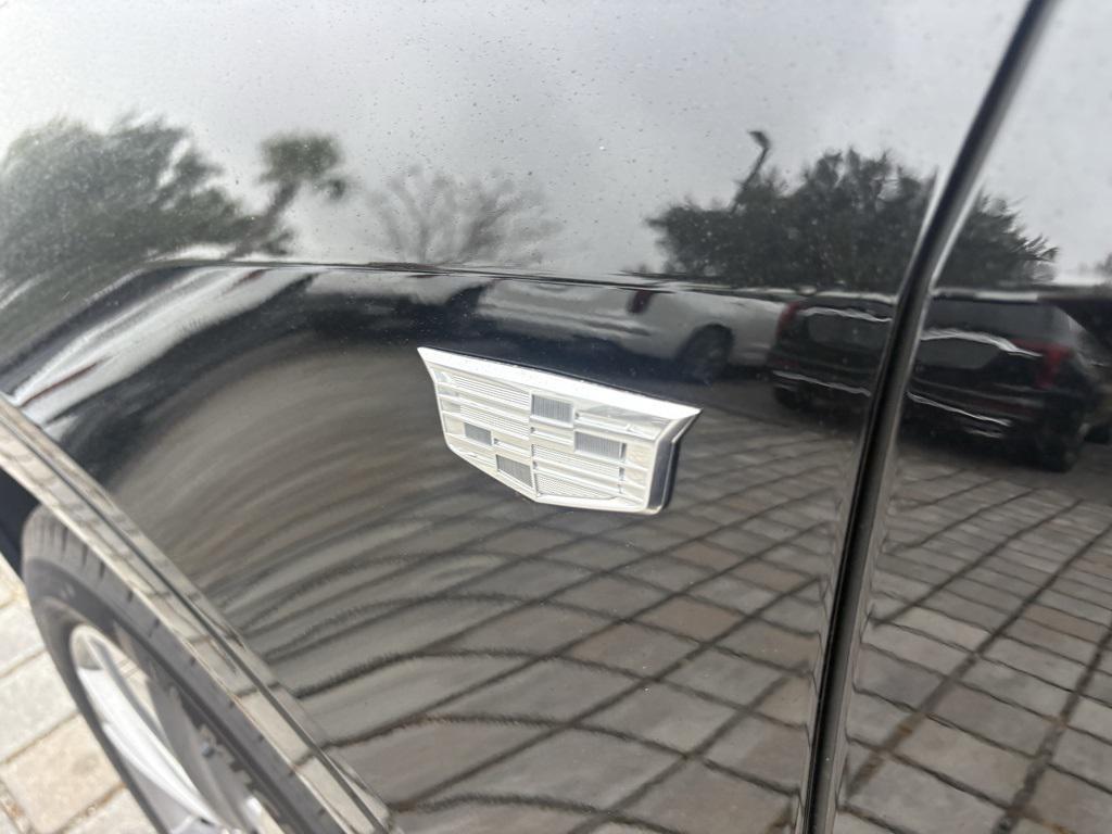 used 2025 Cadillac XT5 car, priced at $44,790