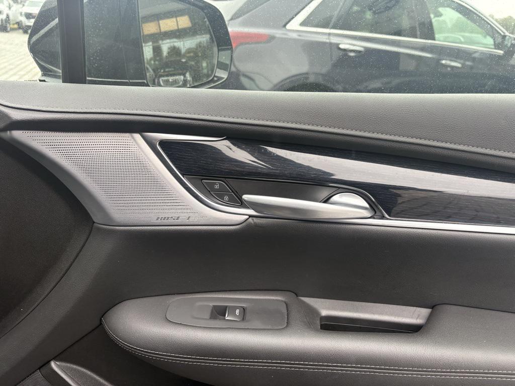 used 2025 Cadillac XT5 car, priced at $44,790