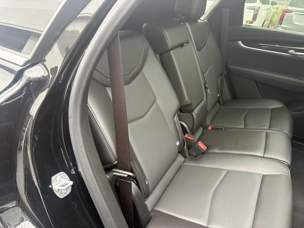 used 2025 Cadillac XT5 car, priced at $44,790