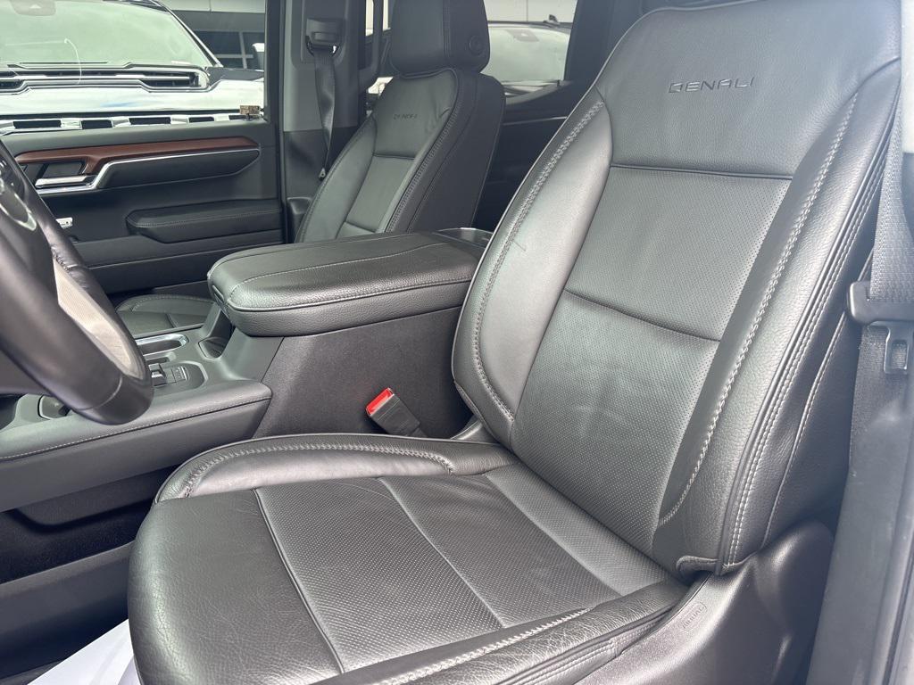 used 2023 GMC Sierra 1500 car, priced at $51,724