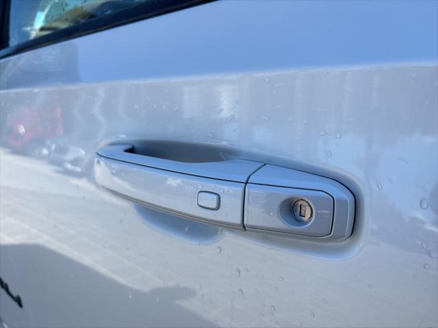 used 2021 GMC Yukon car, priced at $52,186