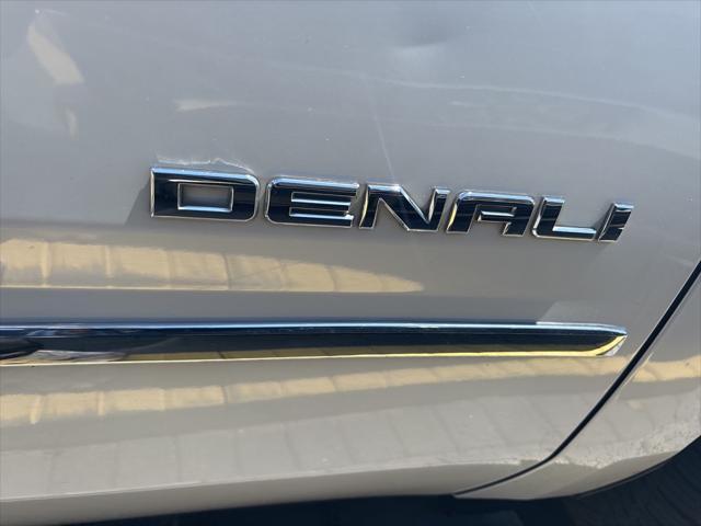 used 2017 GMC Yukon car, priced at $23,500