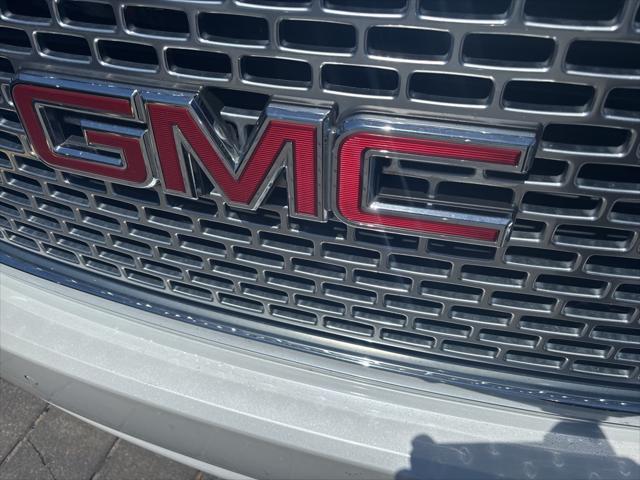 used 2017 GMC Yukon car, priced at $23,500