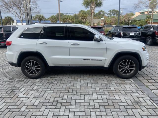 used 2018 Jeep Grand Cherokee car, priced at $17,999