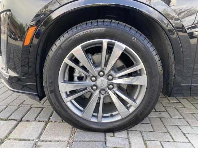 used 2021 Cadillac XT6 car, priced at $35,999