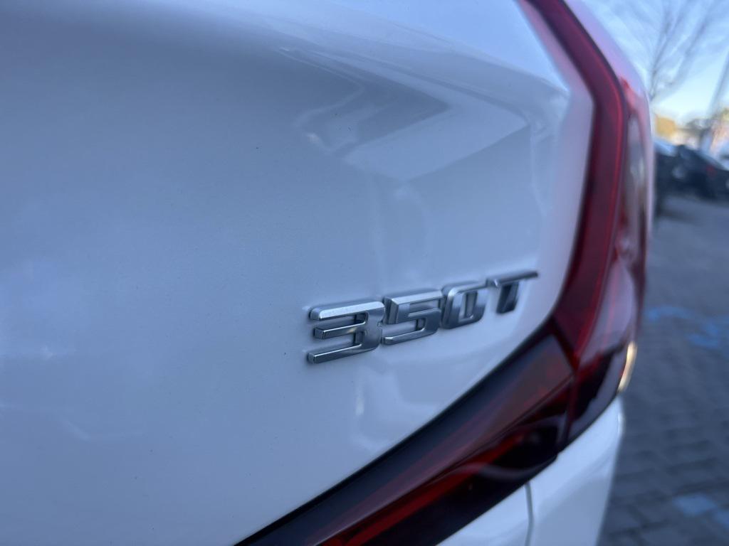 used 2023 Cadillac XT4 car, priced at $29,303