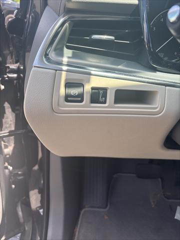 used 2023 Cadillac XT5 car, priced at $33,195