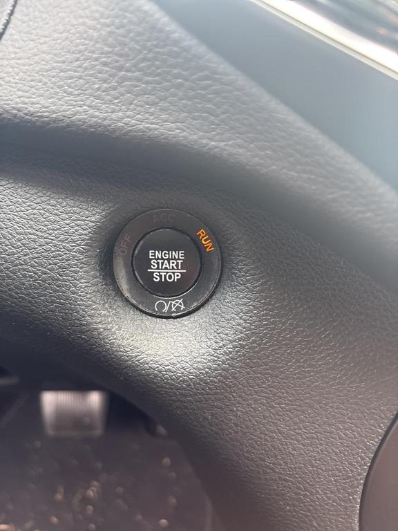 used 2019 Jeep Cherokee car, priced at $19,999