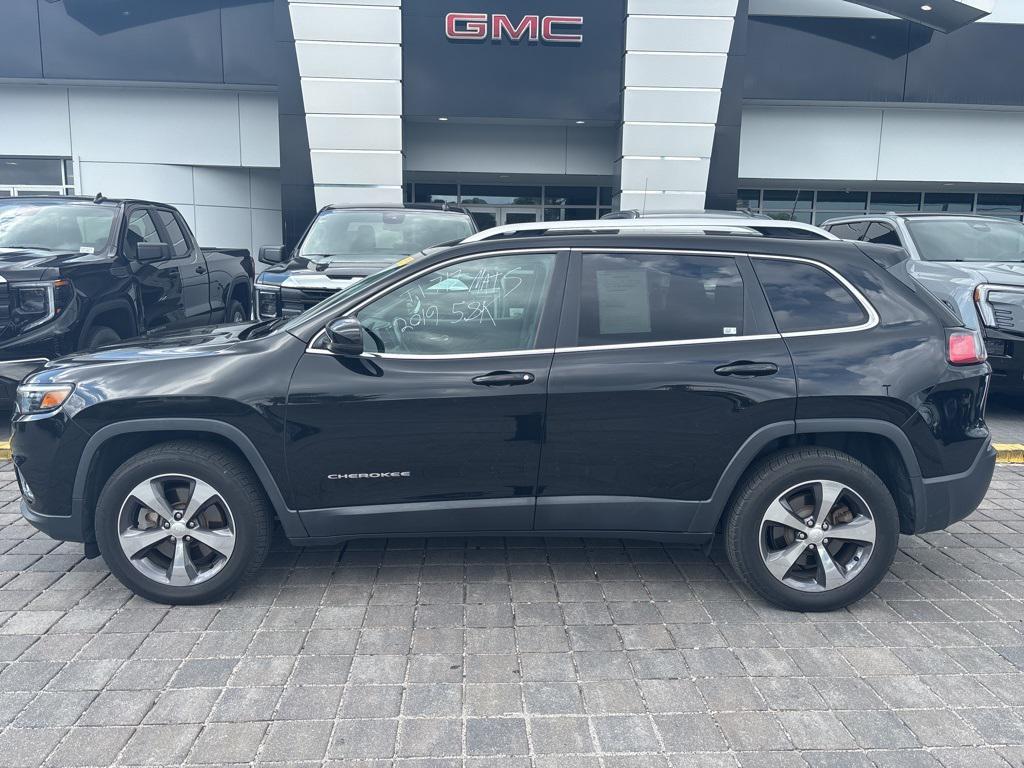 used 2019 Jeep Cherokee car, priced at $19,999