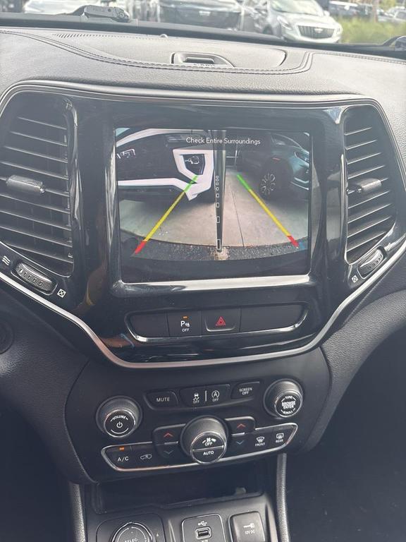 used 2019 Jeep Cherokee car, priced at $19,999