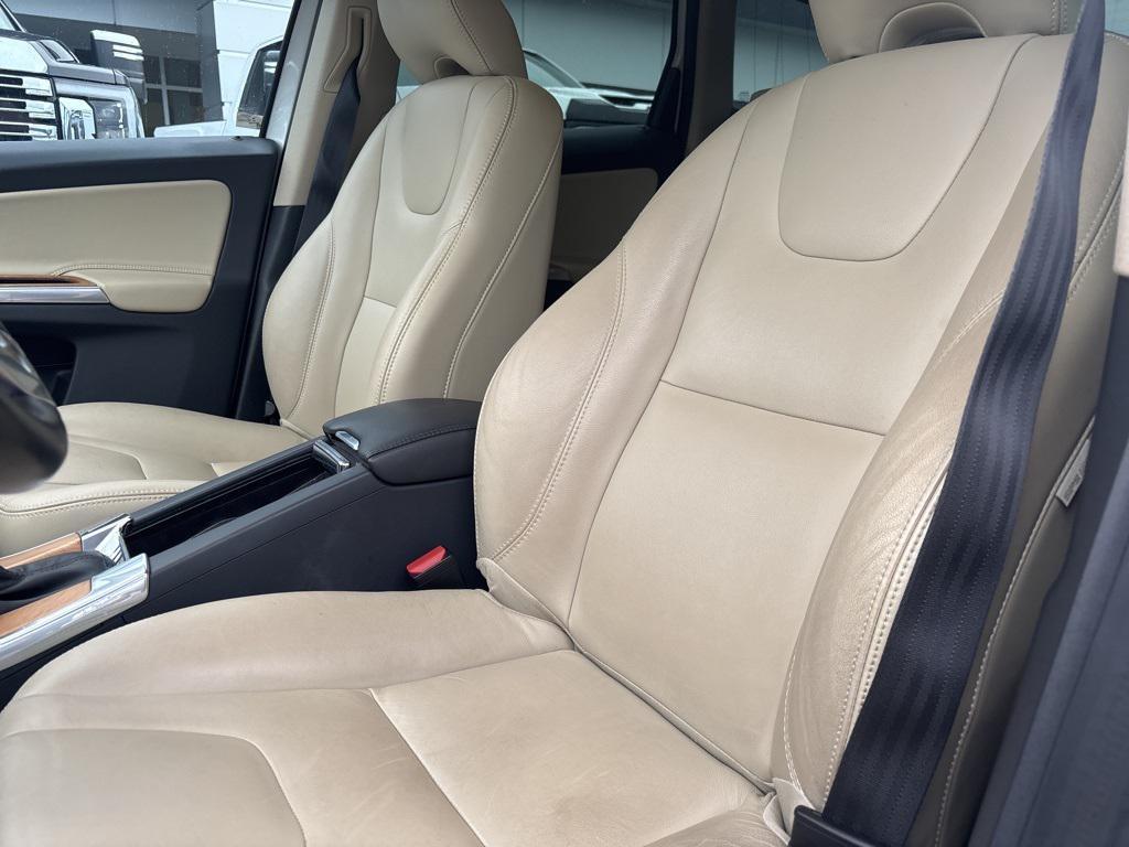 used 2017 Volvo XC60 car, priced at $15,690
