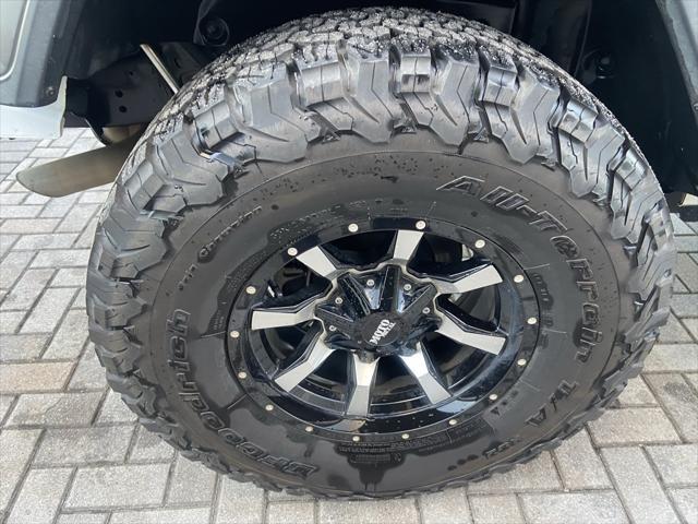 used 2019 Jeep Wrangler Unlimited car, priced at $23,595