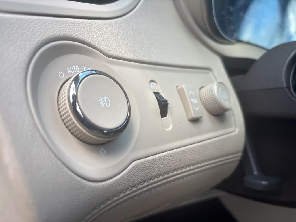 used 2015 Buick LaCrosse car, priced at $7,557