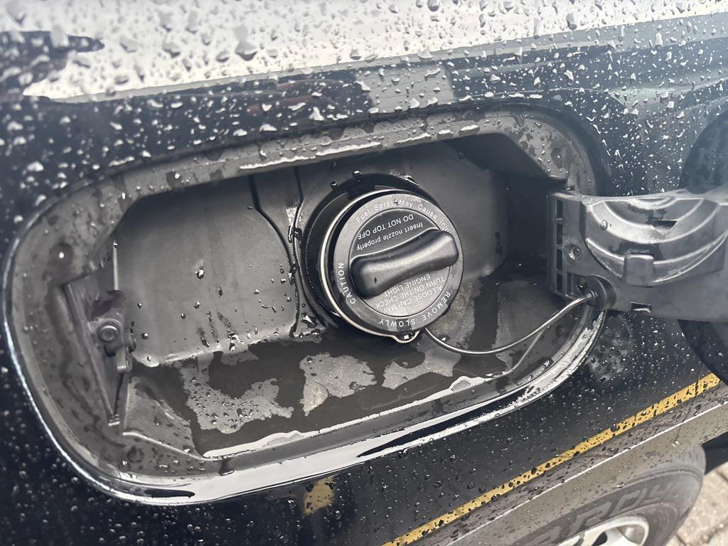 used 2021 Mercedes-Benz GLC 300 car, priced at $29,280