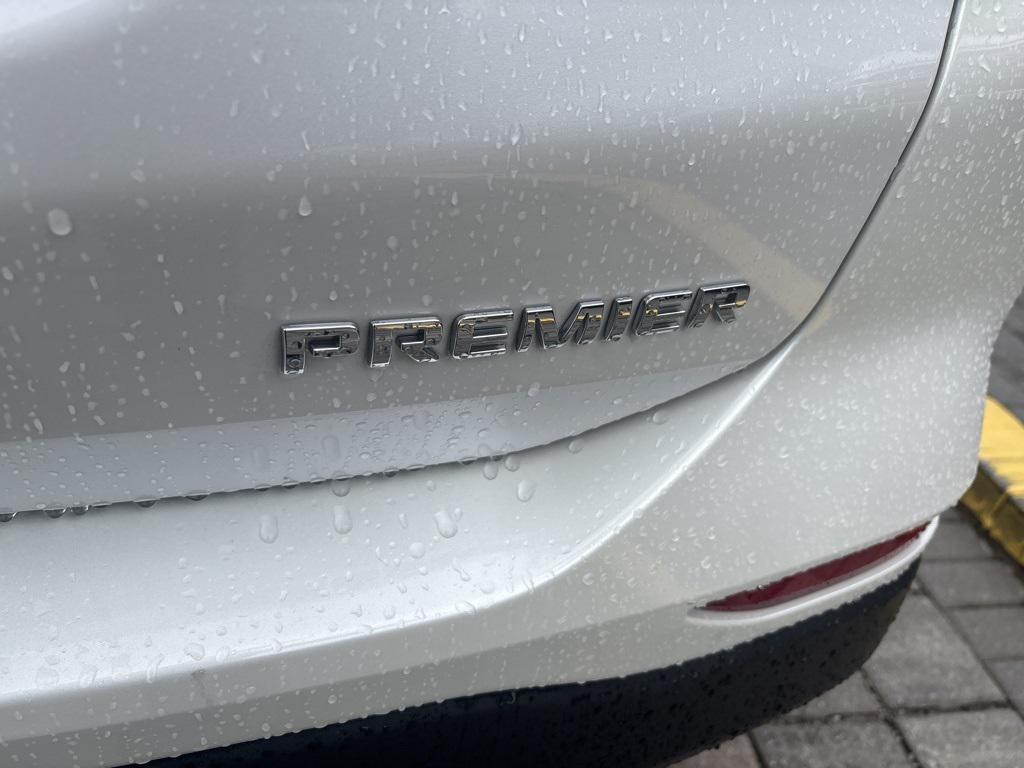 used 2024 Chevrolet Equinox car, priced at $25,350