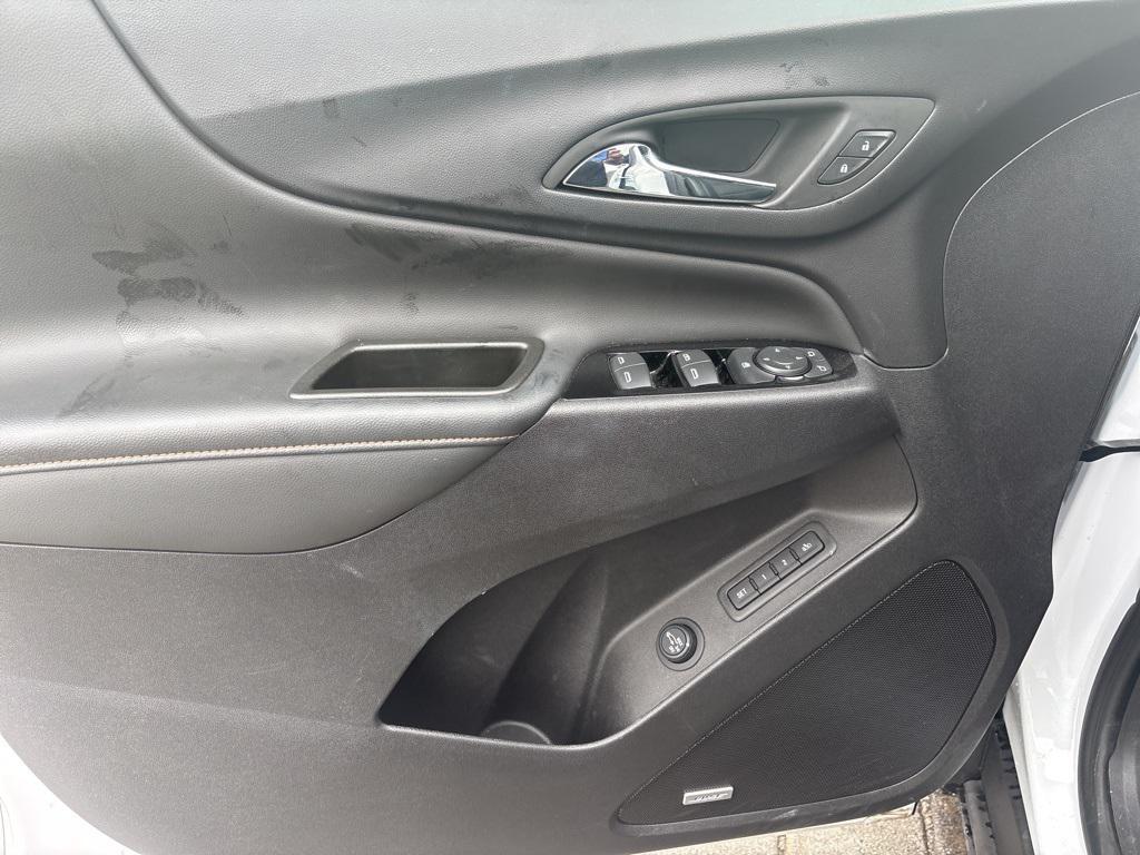 used 2024 Chevrolet Equinox car, priced at $25,350