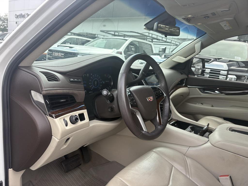 used 2017 Cadillac Escalade ESV car, priced at $30,778