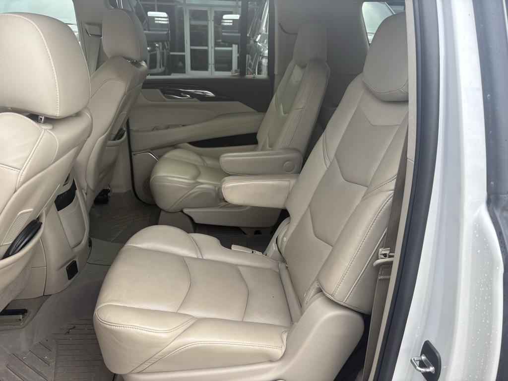 used 2017 Cadillac Escalade ESV car, priced at $30,778