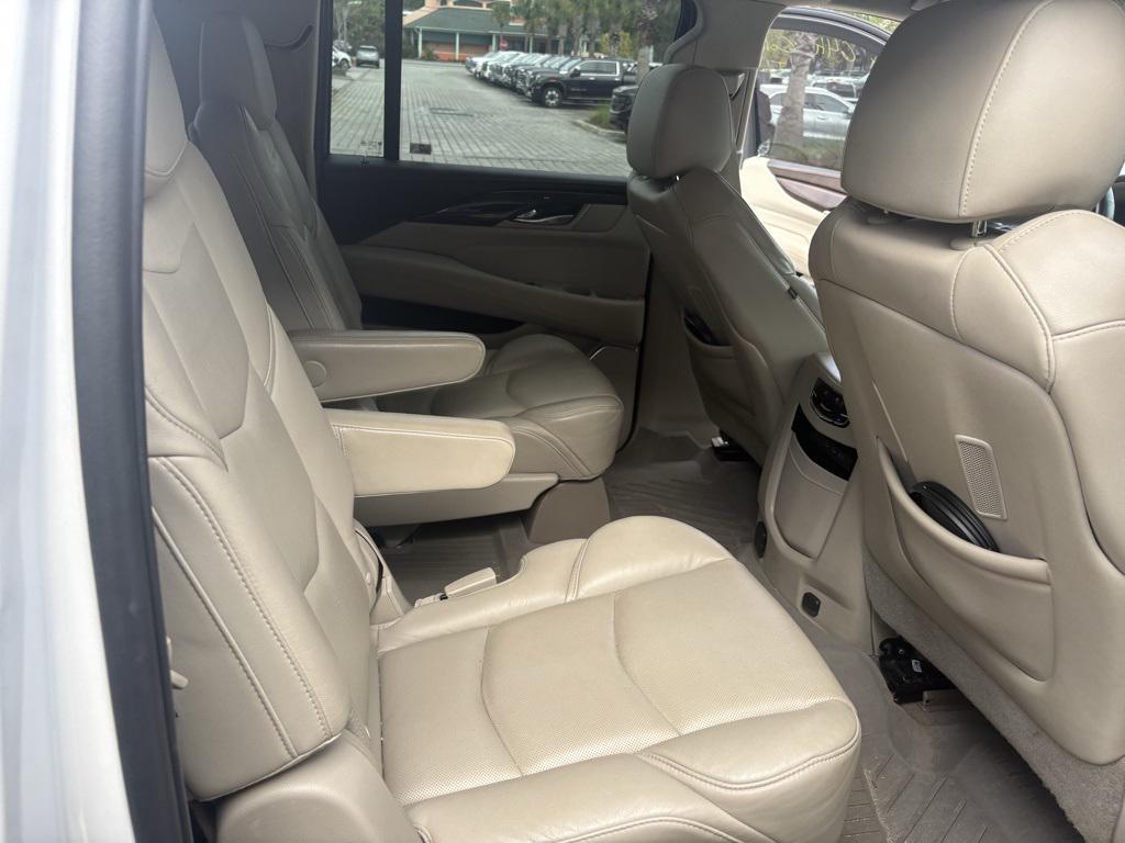 used 2017 Cadillac Escalade ESV car, priced at $30,778