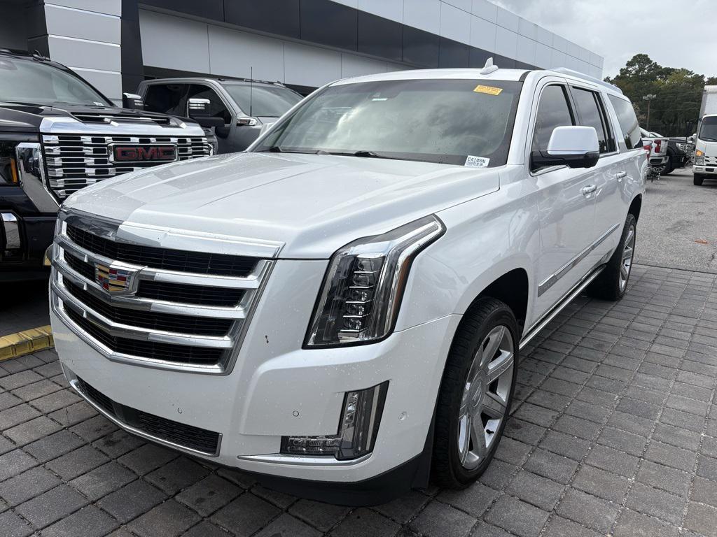 used 2017 Cadillac Escalade ESV car, priced at $30,778