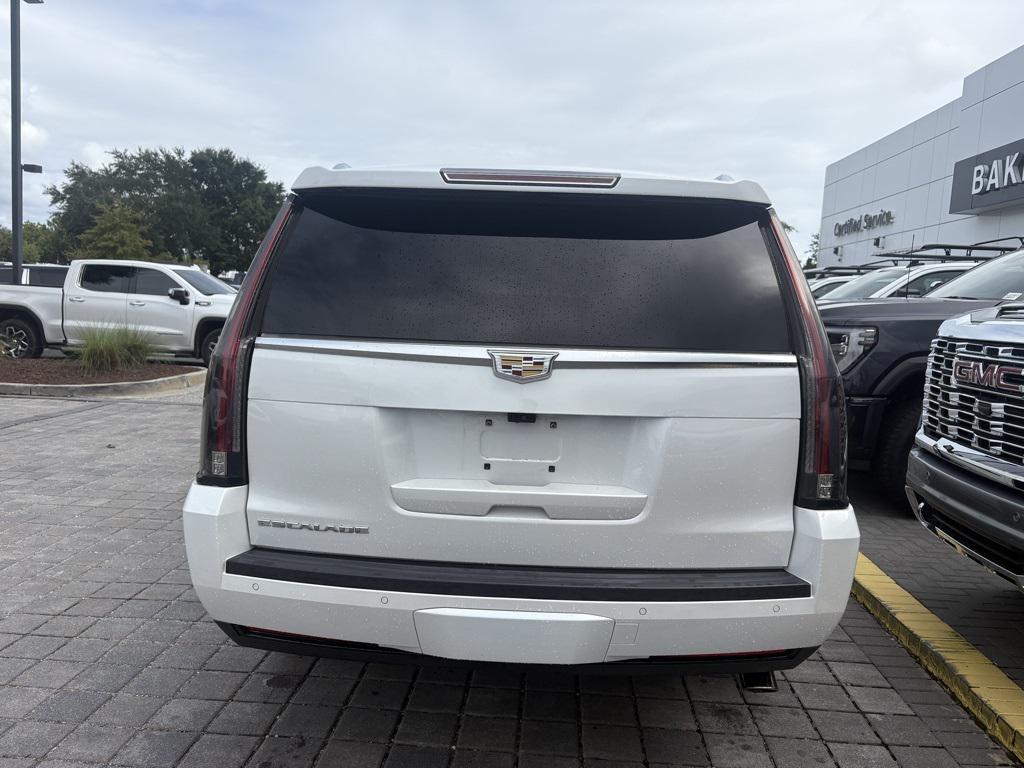 used 2017 Cadillac Escalade ESV car, priced at $30,778