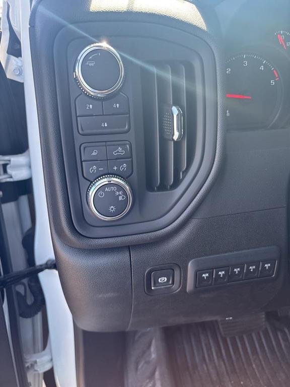 new 2025 GMC Sierra 2500 car, priced at $81,051
