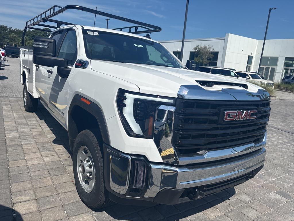 new 2025 GMC Sierra 2500 car, priced at $81,051