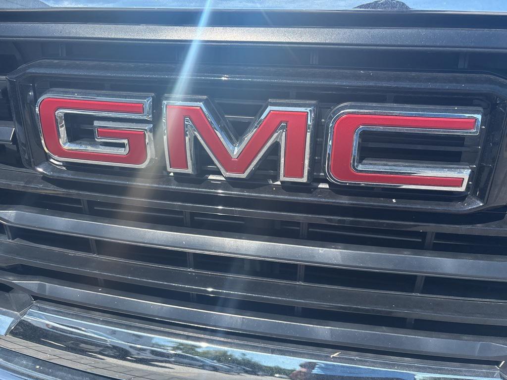new 2025 GMC Sierra 2500 car, priced at $81,051