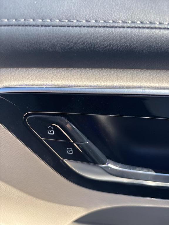 used 2023 Mercedes-Benz GLC 300 car, priced at $43,996