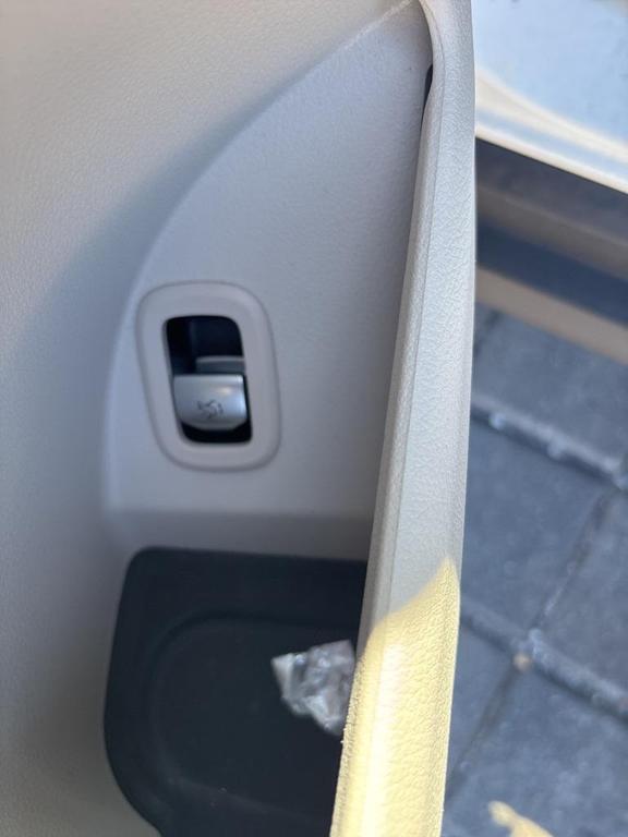 used 2023 Mercedes-Benz GLC 300 car, priced at $43,996