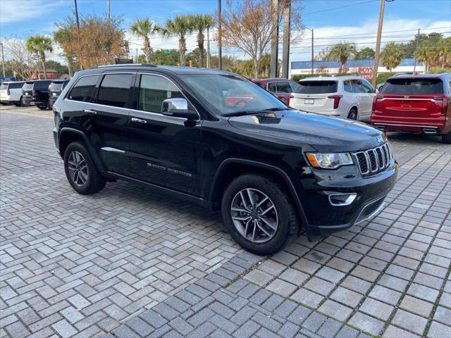 used 2022 Jeep Grand Cherokee car, priced at $25,924