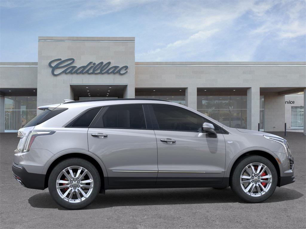 new 2025 Cadillac XT5 car, priced at $58,890