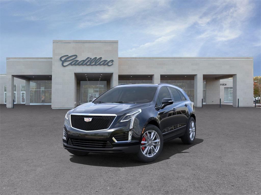 new 2025 Cadillac XT5 car, priced at $57,214