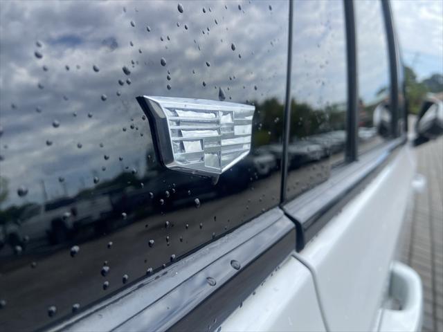 used 2022 Cadillac Escalade ESV car, priced at $48,500